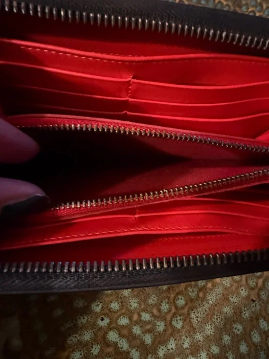 Christian Louboutin Panettone Black Leather Silver Spike Wallet - Picture 6 of 9